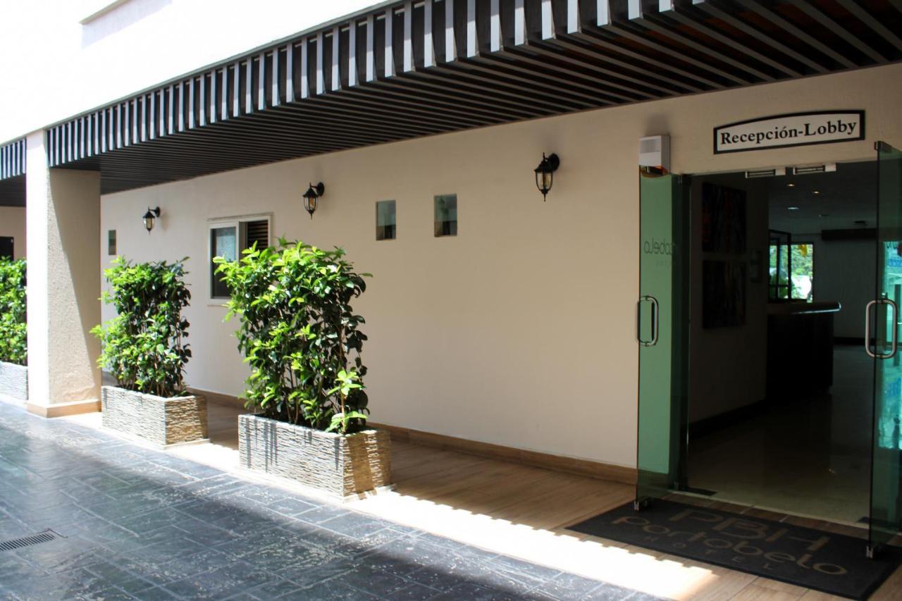 Hotel Portobelo Γκουανταλαχάρα Εξωτερικό φωτογραφία
